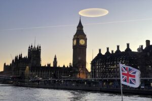 London-mit-ufo.jpeg